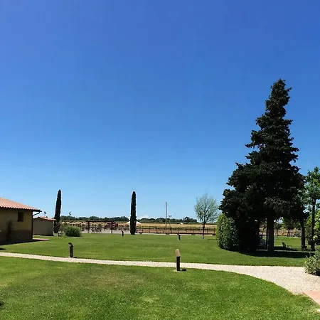 בית חווה Giuncola & Granaiolo ריספשה