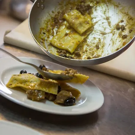 בית חווה Giuncola & Granaiolo